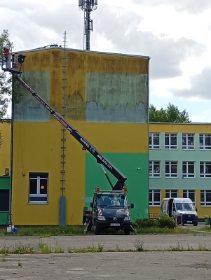 Realizacja prac wysokościowych podnośnikiem koszowym – Wielkopolska
